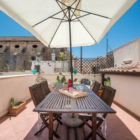 Terrazza Sui Tetti Dellla Kalsa By Wonderful Italy *
